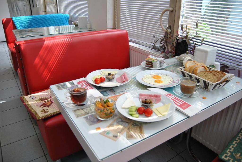 Lotus Hotel Istanbul Exterior photo